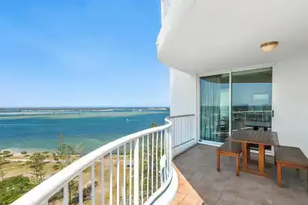 Crystal Bay On The Broadwater - 186
