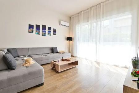 Thisean Modern Suites By Athens Stay - 42