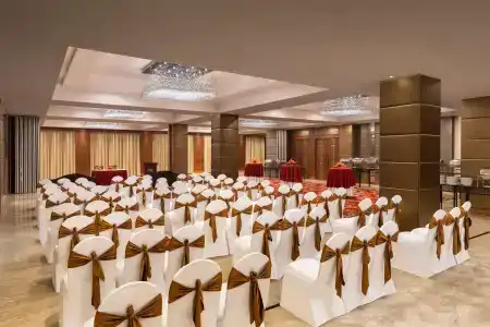 Radisson Jaipur City Center - 6
