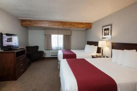Days Inn & Suites by Wyndham - 24
