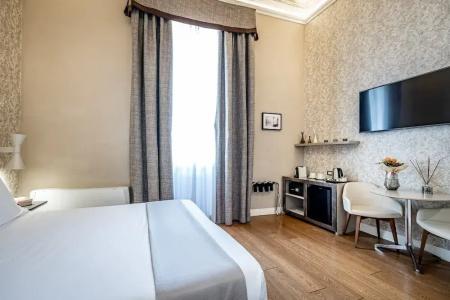 Martelli 6 Suite & - 77