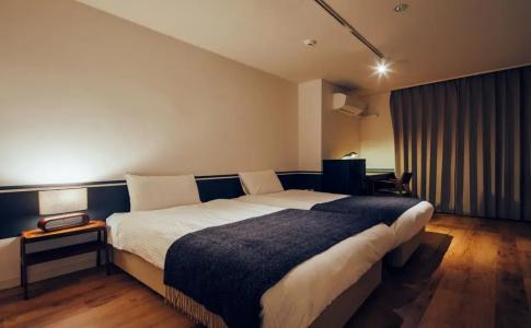 Graphy Nezu - 10
