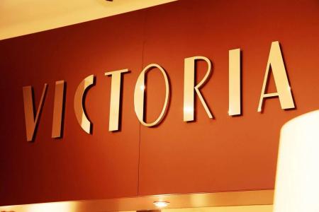 Victoria - 29