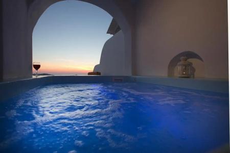 Abyssanto Suites and Spa - 102