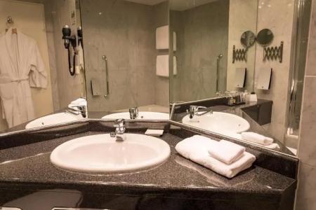 First Inn Zwickau - 77