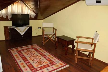 Kybele Gocek - 15