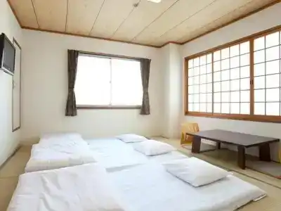 Hayashi - 18
