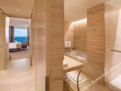 The St Regis Bal Harbour Resort - 39