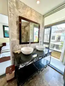 Ngo House - 78