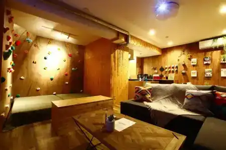 365BASE outdoor hostel - 100