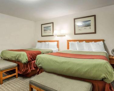 Rodeway Inn - 6