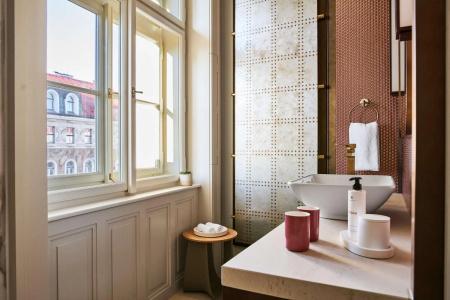 Andaz Prague - a Concept by Hyatt - 40