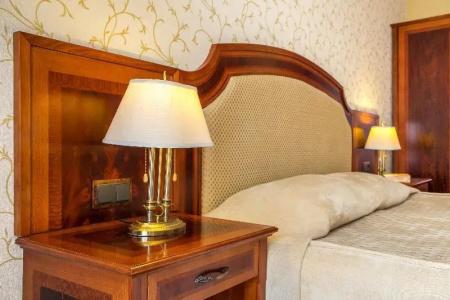 Romance & Family Suites - 67