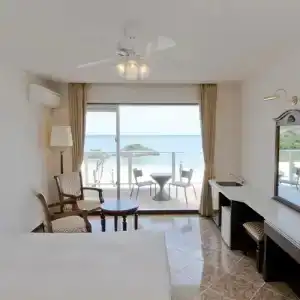 Best Western Okinawa Onna Beach - 30