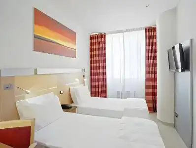 Sotel Nomentana - 5