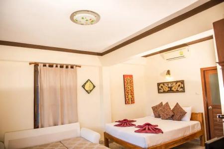 Laem Sila Resort - 444