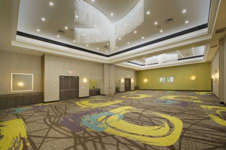 Hilton Garden Inn - 15