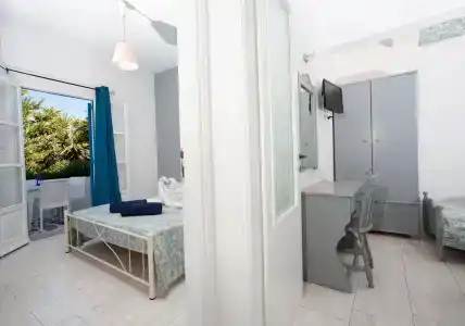 Zoumis Studios - 1
