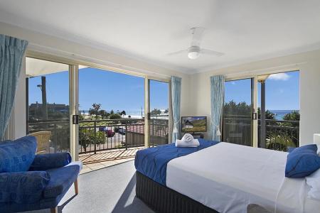 Golden Riviera Absolute Beachfront - 91
