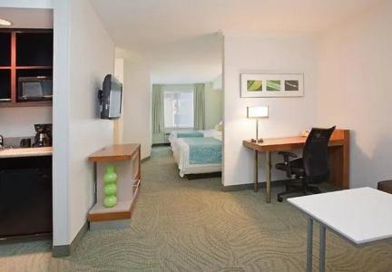 SpringHill Suites Portland Airport - 15