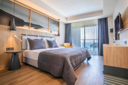 Maia Luxury Beach & Spa - 36