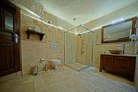 Castle Cave - 80