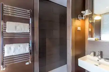 Pattini Guest House - 33