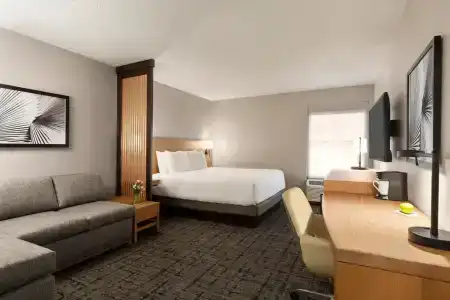 Hyatt Place Tucson Central - 2