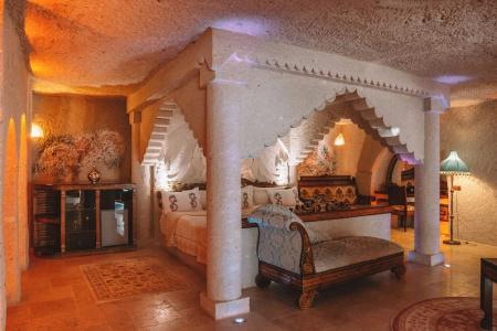 Gamirasu Cave - 123