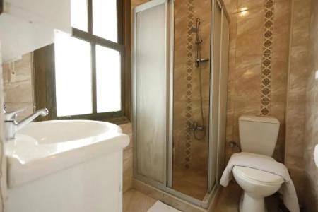 Nezahat Sultan Apart - 93
