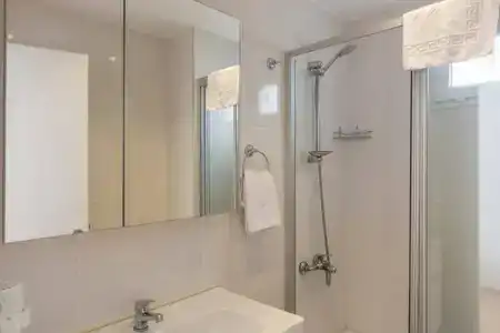 Nish Suites Atasehir - 9