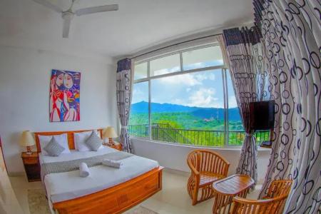 Romance Hills - 125