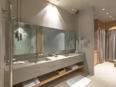 Omm Inn - 5