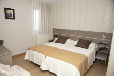 Best Western Plus Hôtel Mercedes Arc de Triomphe - 26