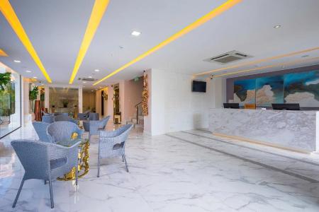 V Boutique - 11