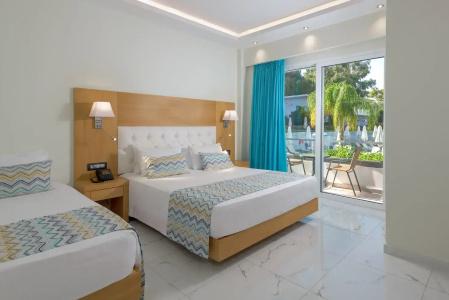 Oceanis Park - 82