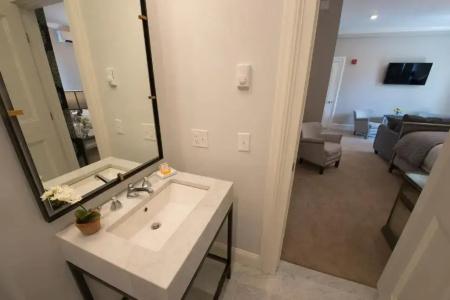 Serenity Inn - 141