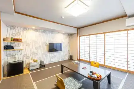 Yoshino - 36