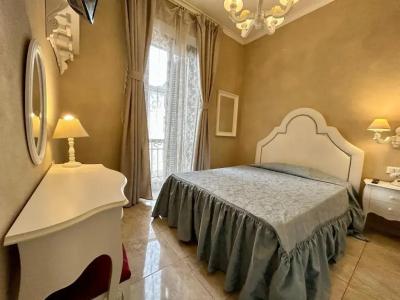 Boutique Calais Milano - 55
