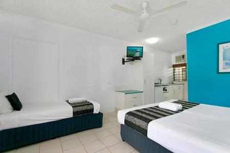 Cairns City Palms - 49
