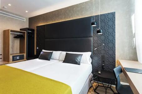 Catalonia Giralda - 60