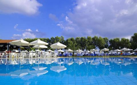 Malia Bay Beach & Bungalows - 16