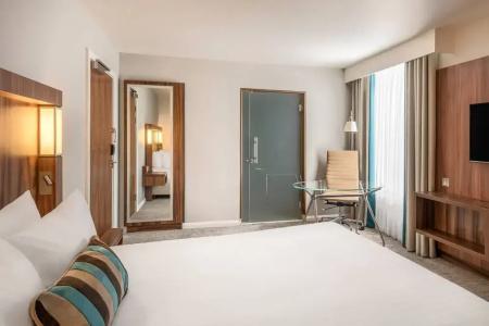 Courtyard by Marriott Edinburgh - 36