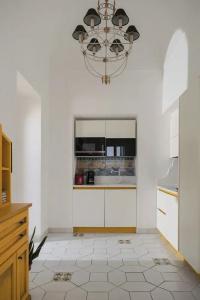 Eden Roc Suites - 435
