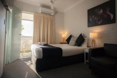 Herston Place - 3