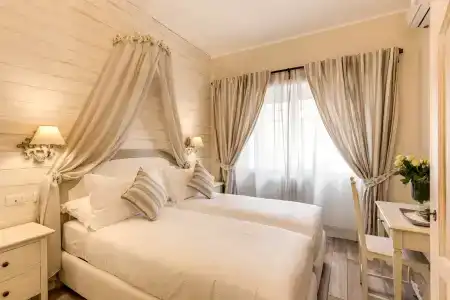 Casa Tua Vaticano Guest House - 4