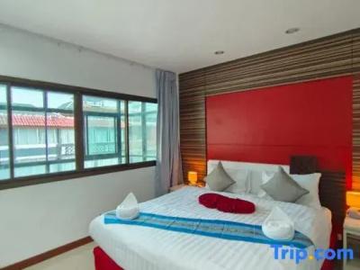 Patong Max Value - 76