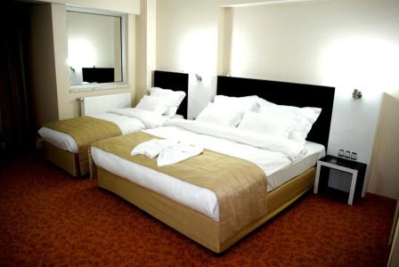 Anya Suit Otel - 3