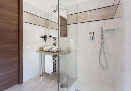 ApartDurini - 111