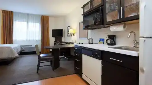 Sonesta Simply Suites Charlotte University - 48